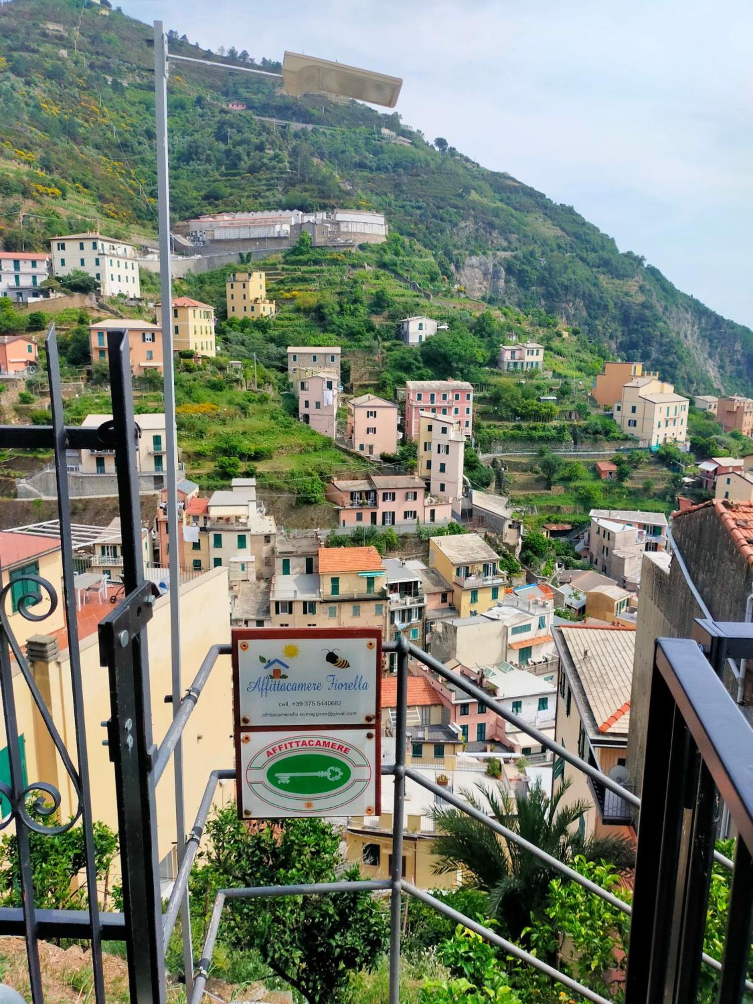 Affittacamere Fiorella Riomaggiore Exteriér fotografie