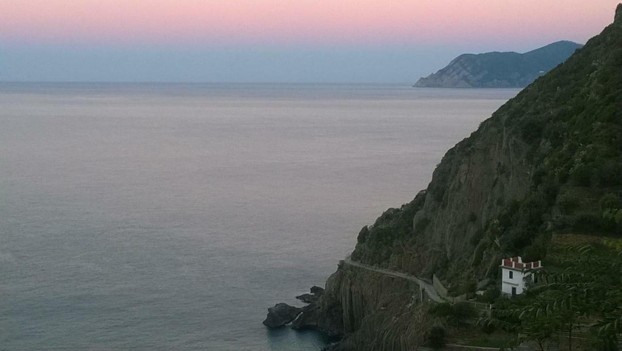 Affittacamere Fiorella Riomaggiore Exteriér fotografie